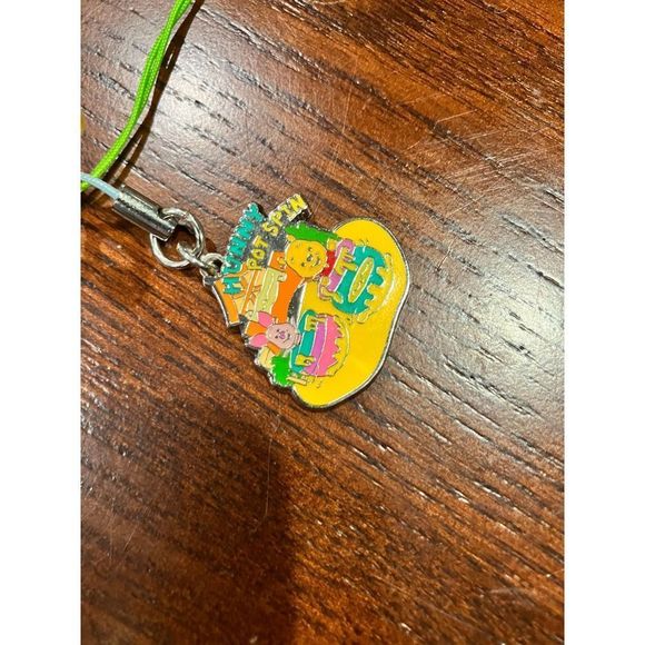 Shanghai Disney Resort Keychain! - Picture 8 of 10